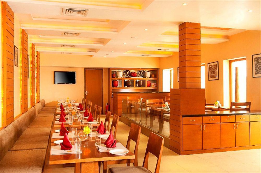 Hotel Walson Spa'O'Tel Calcutta Restaurant billede